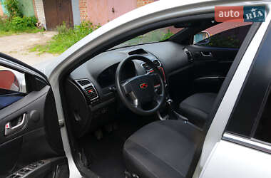 Седан Geely Emgrand 7 (EC7) 2013 в 