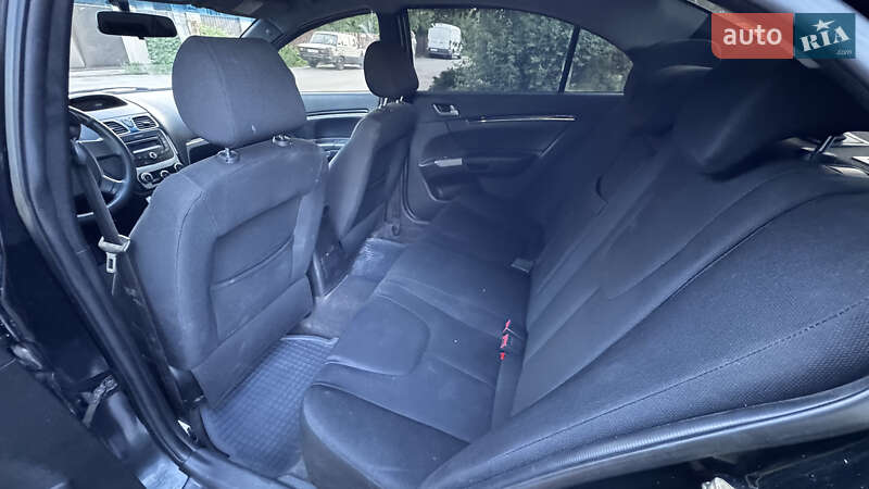 Седан Geely Emgrand 7 (EC7) 2012 в Киеве фото 16 Седан Geely Emgrand 7 (EC7) 2012 в Киеве