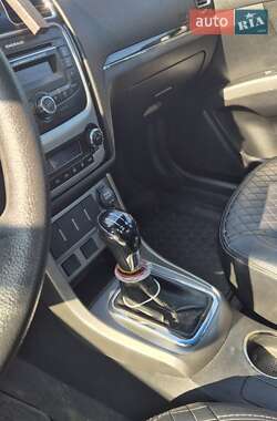 Седан Geely Emgrand 7 (EC7) 2013 в 