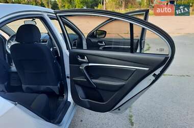 Седан Geely Emgrand 7 (EC7) 2017 в 