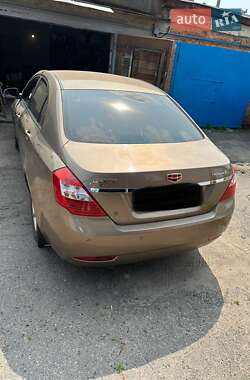 Седан Geely Emgrand 7 (EC7) 2014 в 