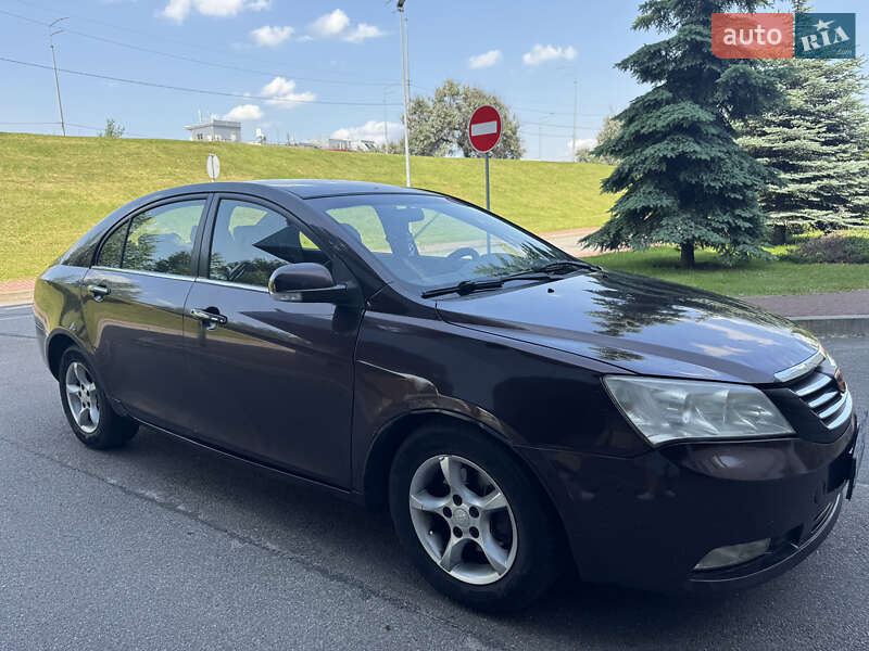 Седан Geely Emgrand 7 (EC7) 2012 в Киеве