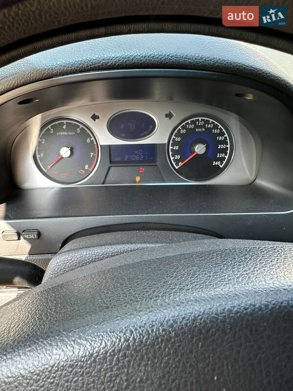 Седан Geely Emgrand 7 (EC7) 2013 в Запоріжжі
