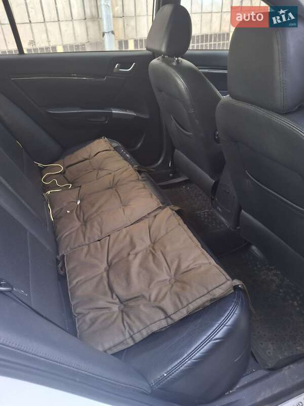 Седан Geely Emgrand 7 (EC7) 2013 в Киеве фото 10 Седан Geely Emgrand 7 (EC7) 2013 в Киеве