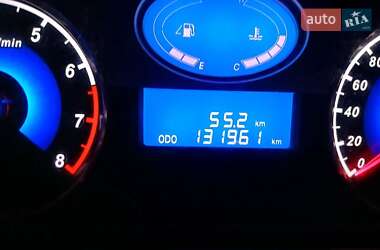 Седан Geely Emgrand 7 (EC7) 2011 в 