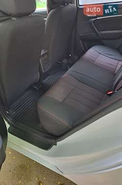 Седан Geely Emgrand 7 (EC7) 2016 в 