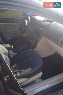 Седан Geely Emgrand 7 (EC7) 2012 в 