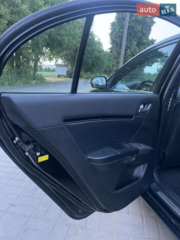 Седан Geely Emgrand 7 (EC7) 2013 в Черкасах