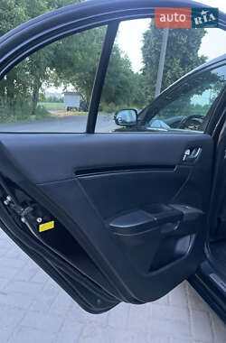 Седан Geely Emgrand 7 (EC7) 2013 в 