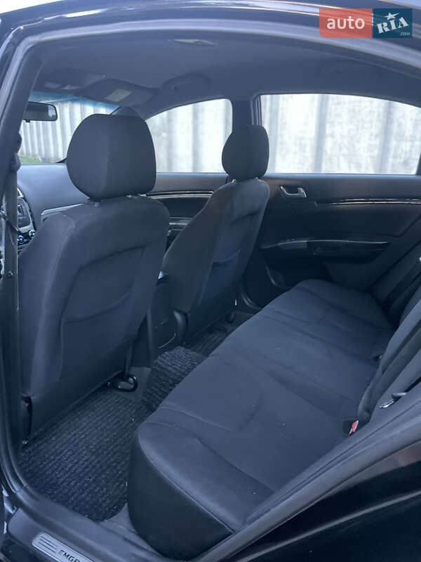 Седан Geely Emgrand 7 (EC7) 2013 в Черкасах
