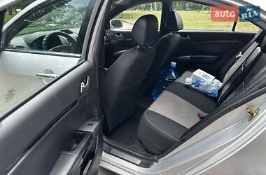 Седан Geely Emgrand 7 (EC7) 2013 в 