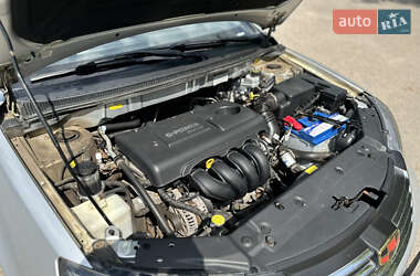 Седан Geely Emgrand 7 (EC7) 2013 в 