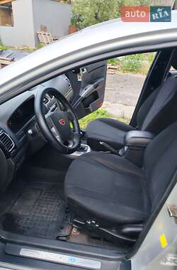 Седан Geely Emgrand 7 (EC7) 2013 в 