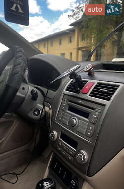 Хэтчбек Geely Emgrand 7 (EC7) 2012 в 