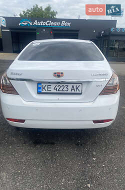 Седан Geely Emgrand 7 (EC7) 2012 в 