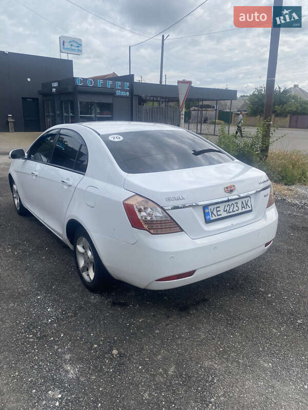 Седан Geely Emgrand 7 (EC7) 2012 в Новомосковську