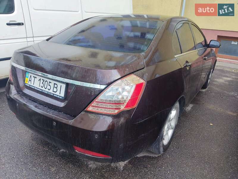 Седан Geely Emgrand 7 (EC7) 2013 в Ивано-Франковске