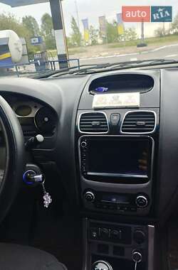 Седан Geely Emgrand 7 (EC7) 2013 в 