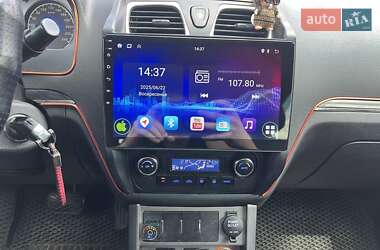 Седан Geely Emgrand 7 (EC7) 2013 в 