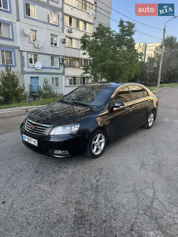 Седан Geely Emgrand 7 (EC7) 2013 в 