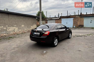 Седан Geely Emgrand 7 (EC7) 2011 в 