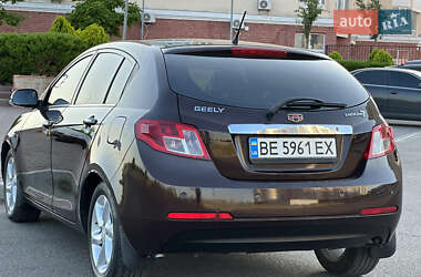 Хэтчбек Geely Emgrand 7 (EC7) 2013 в 