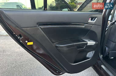 Хэтчбек Geely Emgrand 7 (EC7) 2013 в 