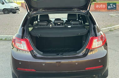 Хэтчбек Geely Emgrand 7 (EC7) 2013 в 