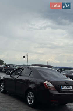 Седан Geely Emgrand 7 (EC7) 2014 в 