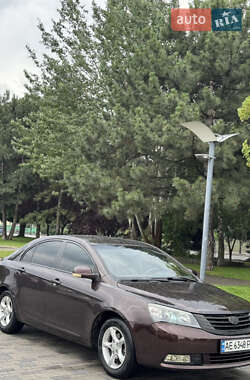 Седан Geely Emgrand 7 (EC7) 2014 в Дніпрі
