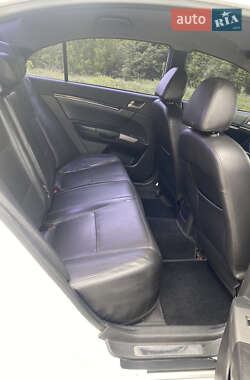 Седан Geely Emgrand 7 (EC7) 2013 в 