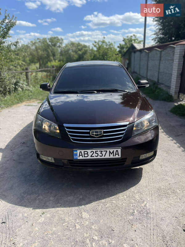 Седан Geely Emgrand 7 (EC7) 2014 в 