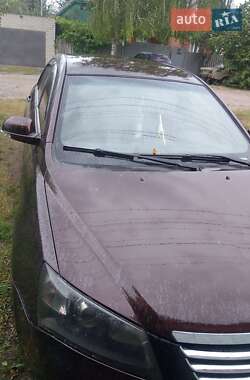 Седан Geely Emgrand 7 (EC7) 2013 в 