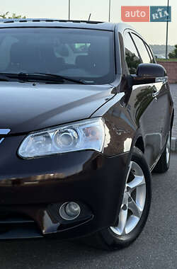 Хетчбек Geely Emgrand 7 (EC7) 2013 в 