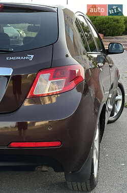 Хетчбек Geely Emgrand 7 (EC7) 2013 в 