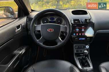 Седан Geely Emgrand 7 (EC7) 2015 в 
