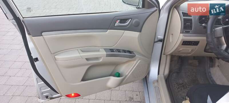 Хэтчбек Geely Emgrand 7 (EC7) 2012 в Ужгороде