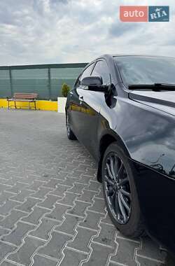 Седан Geely Emgrand 7 (EC7) 2012 в 
