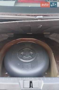 Седан Geely Emgrand 7 (EC7) 2013 в 