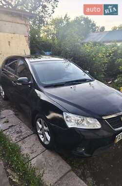Хетчбек Geely Emgrand 7 (EC7) 2013 в 