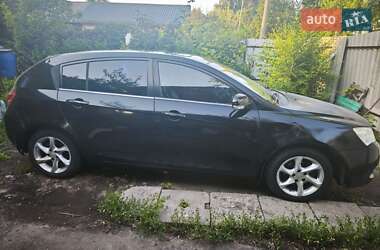 Хетчбек Geely Emgrand 7 (EC7) 2013 в 