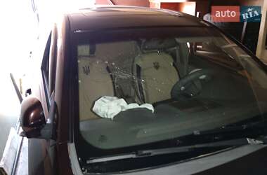 Хэтчбек Geely Emgrand 7 (EC7) 2011 в 