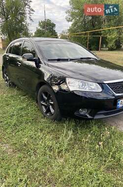 Хетчбек Geely Emgrand 7 (EC7) 2014 в 