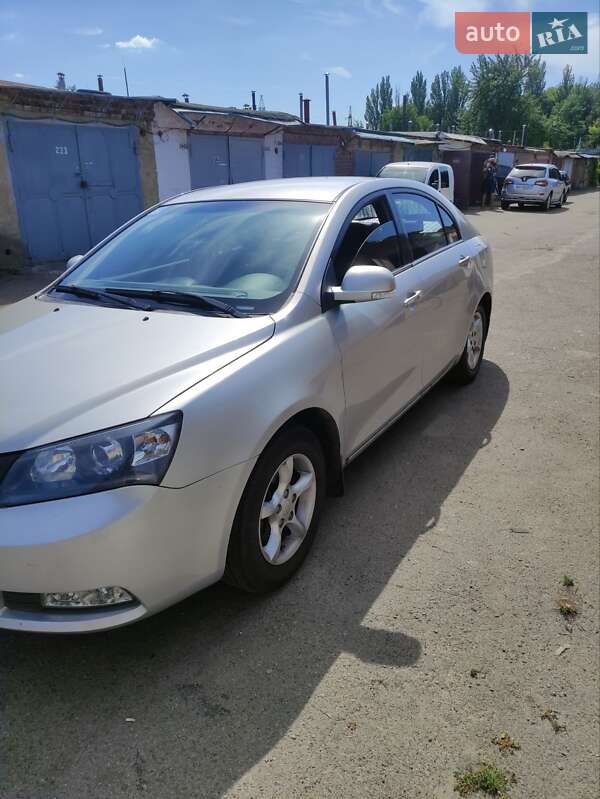Седан Geely Emgrand 7 (EC7) 2014 в Виннице
