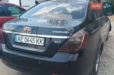 Седан Geely Emgrand 7 (EC7) 2011 в 