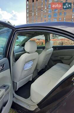 Седан Geely Emgrand 7 (EC7) 2011 в 