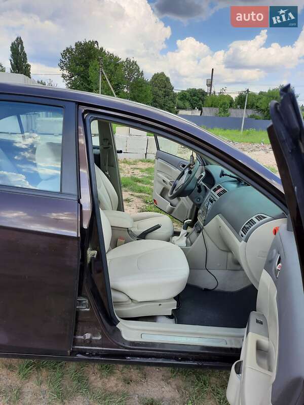 Седан Geely Emgrand 7 (EC7) 2011 в Луцьку