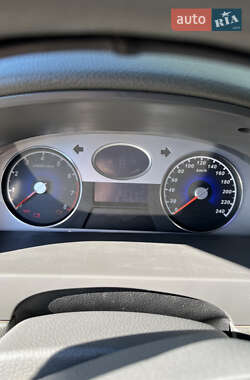 Седан Geely Emgrand 7 (EC7) 2011 в 