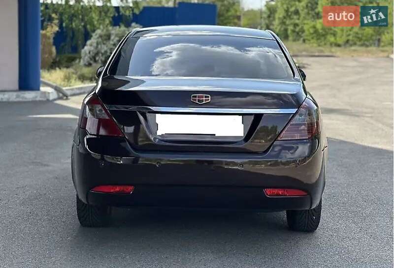 Седан Geely Emgrand 7 (EC7) 2013 в Днепре