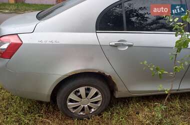 Седан Geely Emgrand 7 (EC7) 2013 в 